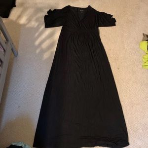 Isabel maternity black maxi dress Size Small